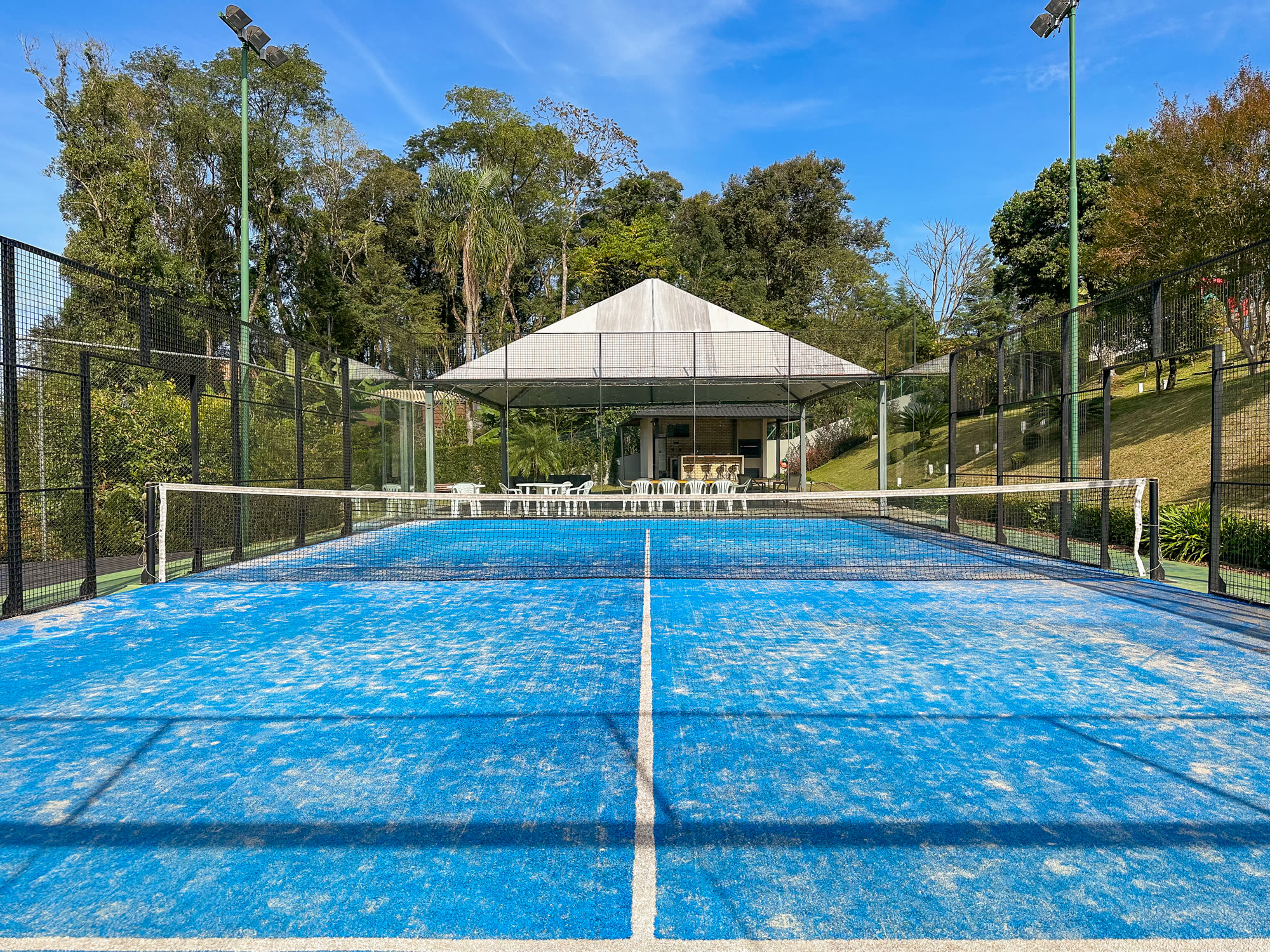 Quadra de Padel Iluminada