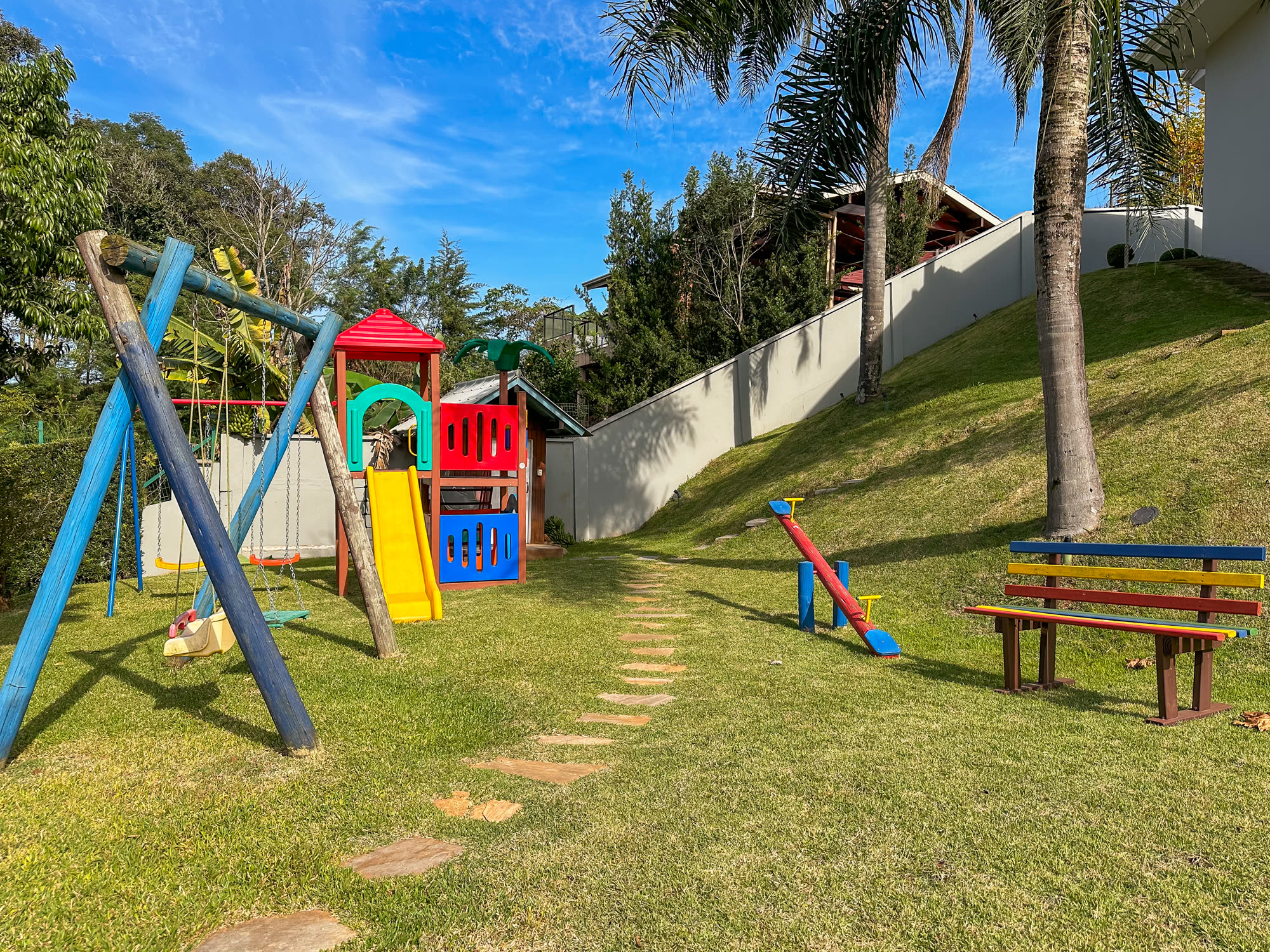 Parque, Pomar & Playground
